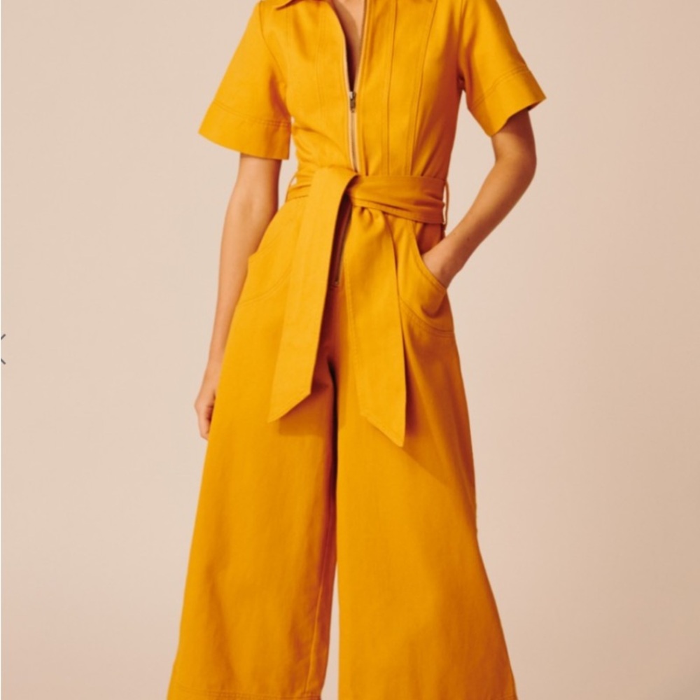 NWT C/MEO COLLECTIVE Regardless Jumpsuit in Mustard | Size S
